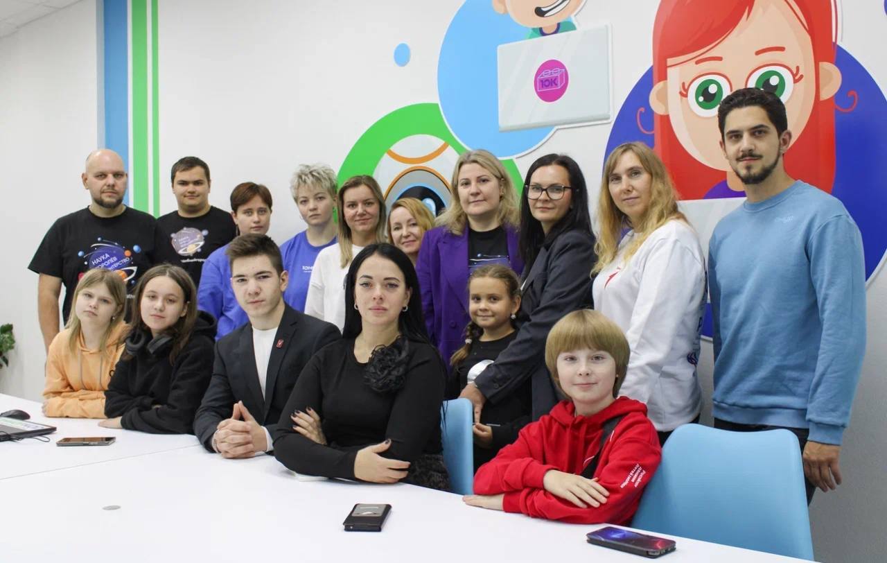 Круглый стол в Брянске: важный шаг к развитию научного волонтёрства