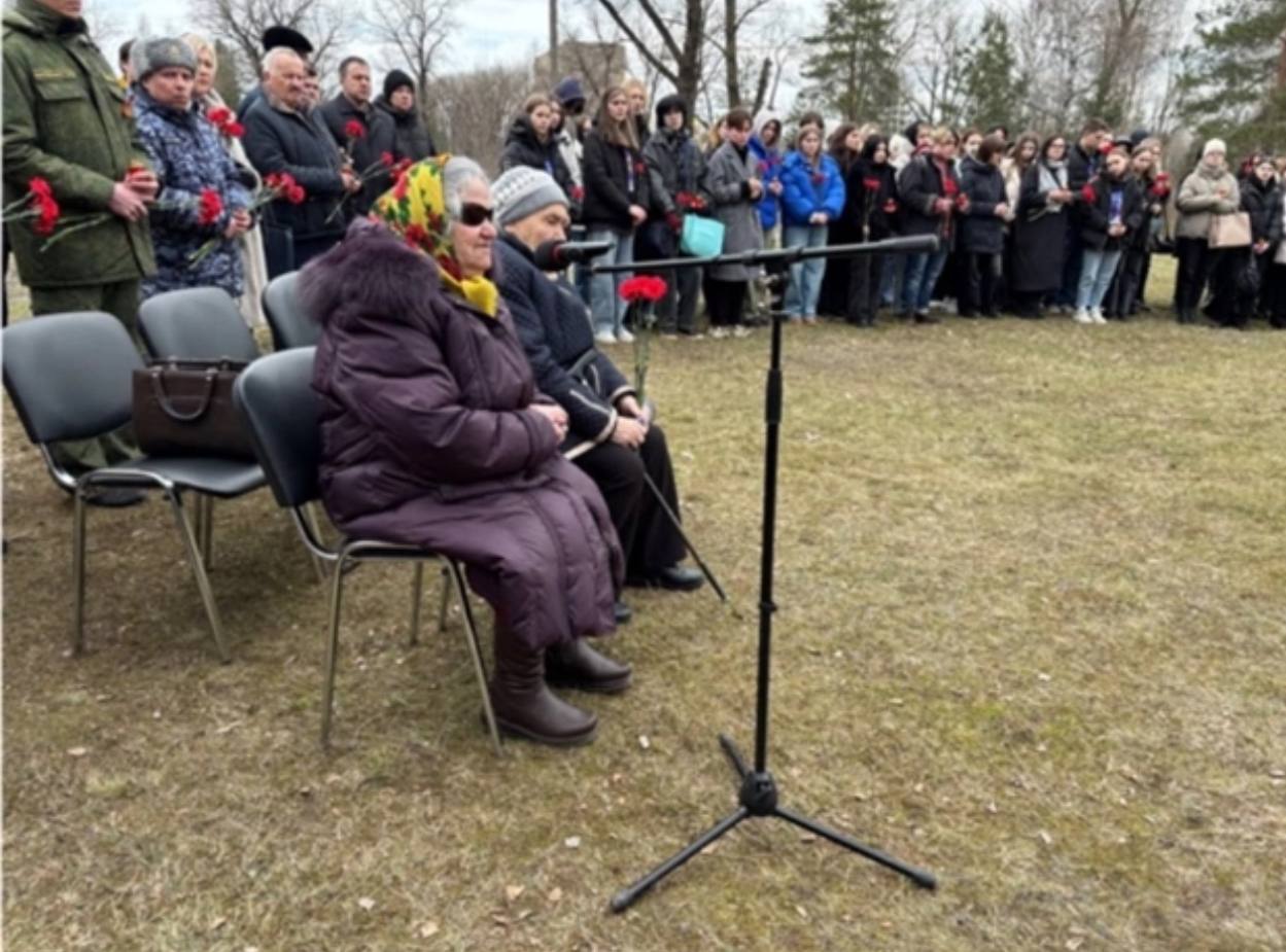 Научные волонтёры Удобного города присоединились к памятным мероприятиям на Дулаг-142 в Брянске.